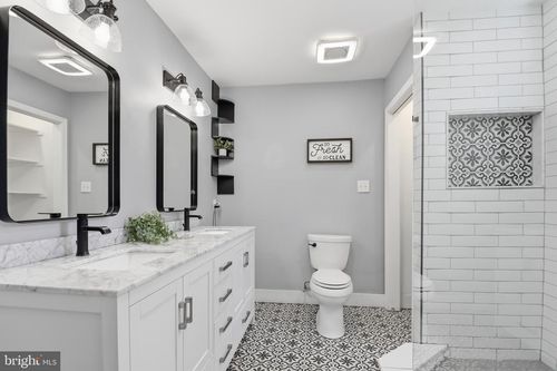 6402 The Pkwy, ALEXANDRIA, VA, 22310-3007 | Card Image