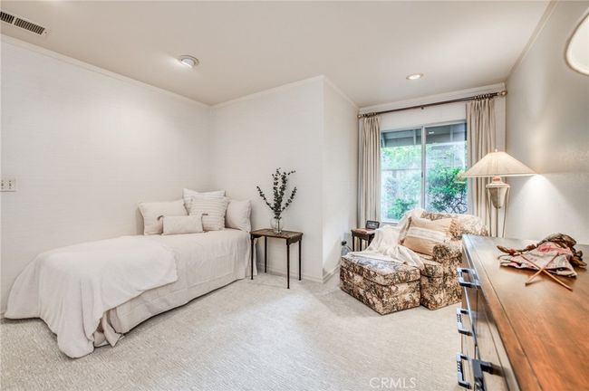 2727 W Bluff Ave, House other with 4 bedrooms, 3 bathrooms and 2 parking in Fresno CA | Image 32