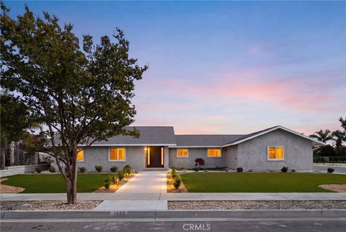 1453 Maple Ct, Ontario, CA, 91762-5343 | Card Image