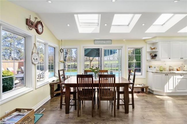 5228 First Line, Home with 7 bedrooms, 5 bathrooms and 22 parking in Acton ON | Image 11