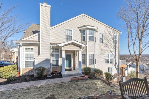 1015 Shadowlawn Dr, Green Brook, NJ, 08812-1754 | Card Image