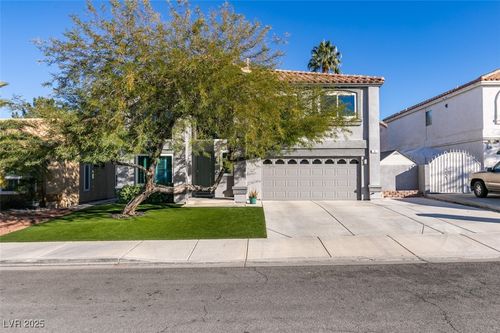 8 Rising Sun Ct, Henderson, NV, 89074-6126 | Card Image