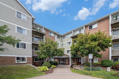 204-270 Brittany Dr, Ottawa, ON, K1K4M3 | Card Image