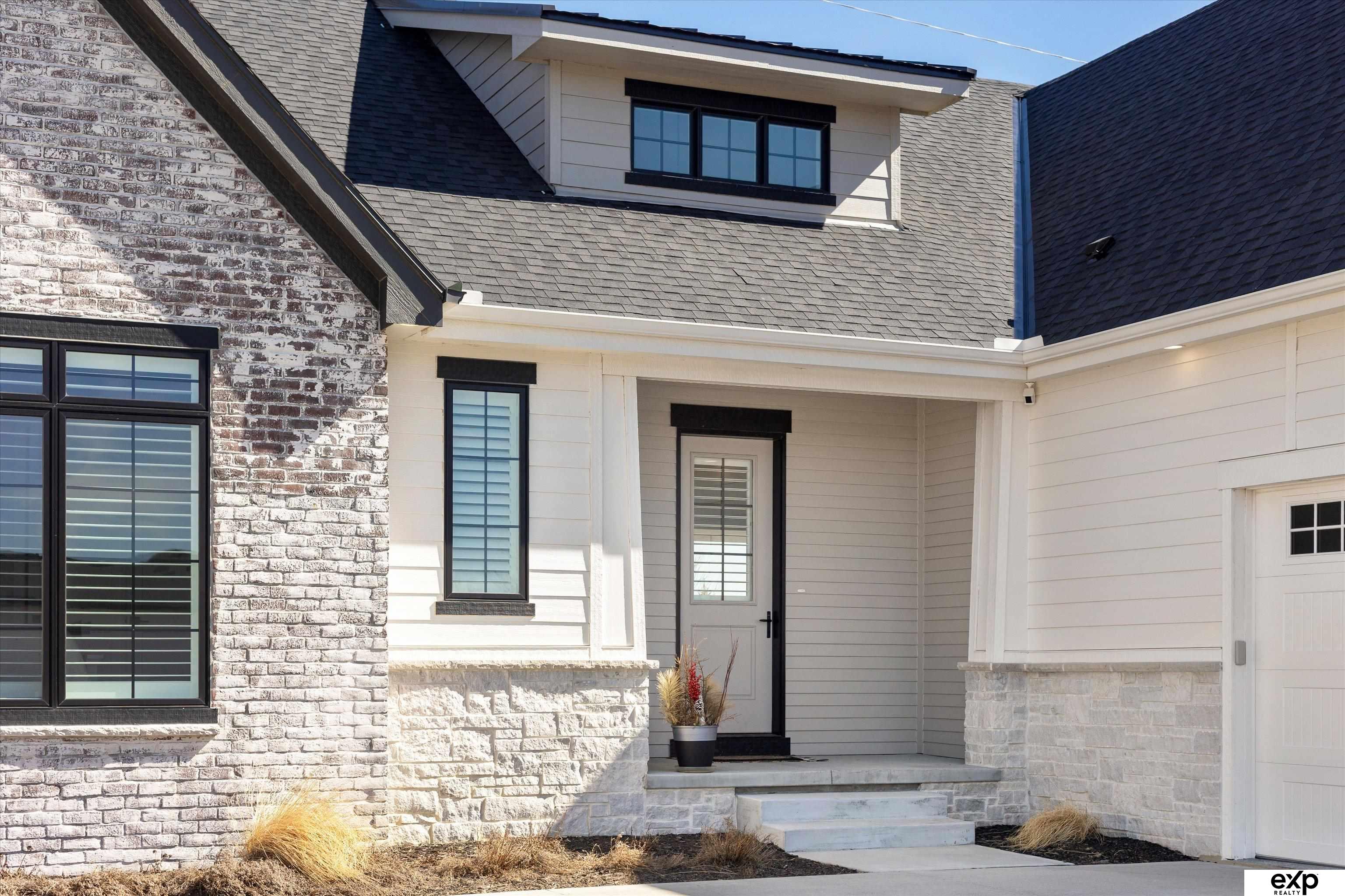 Residential in Elkhorn 5