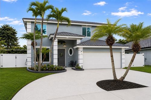 5840 Sw 102nd Ave, Cooper City, FL, 33328-6539 | Card Image