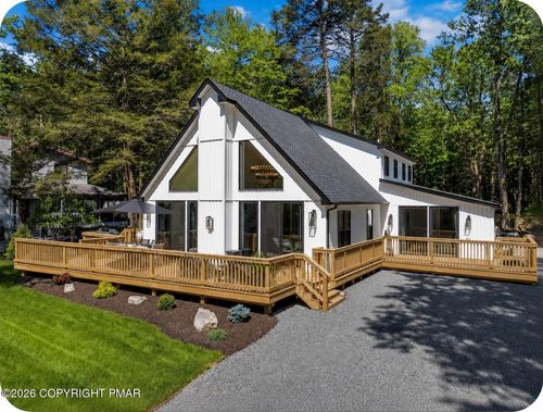 231 Petrarch Trail, Albrightsville, PA, 18210 | Card Image