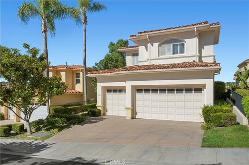 33 Monterey Pine Dr, Newport Coast, CA, 92657-1526 | Card Image