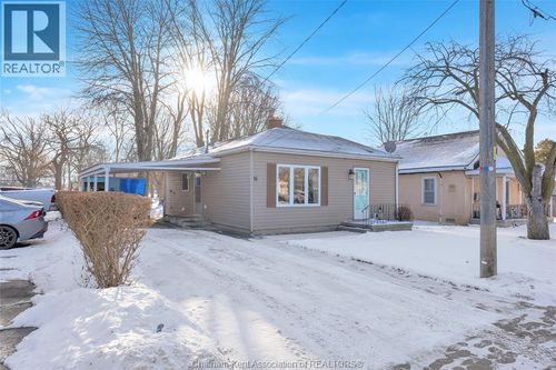 24 Regent St, Blenheim, ON, N0P1A0 | Card Image