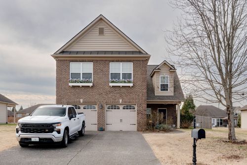 537 Callie Ave, Gallatin, TN, 37066-6687 | Card Image