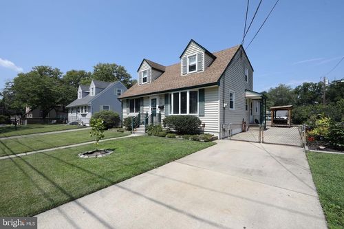 709 Sheppard Ave, RUNNEMEDE, NJ, 08078-1528 | Card Image