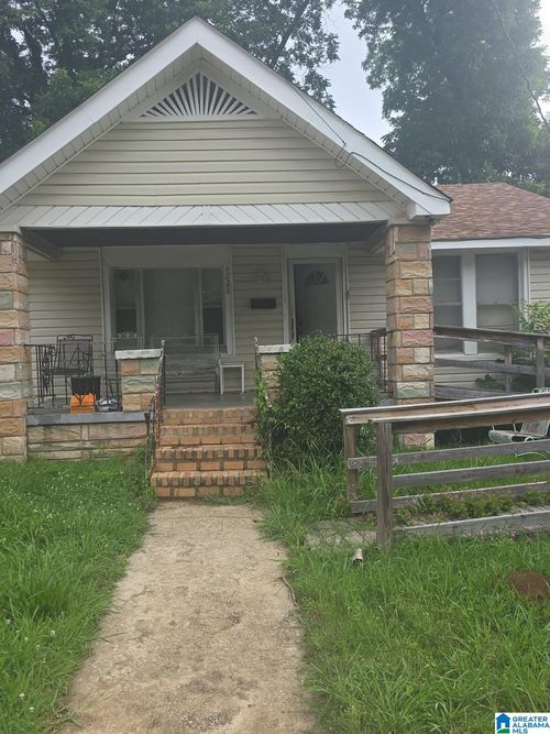 4228 43rd Ave N, BIRMINGHAM, AL, 35217-3920 | Card Image