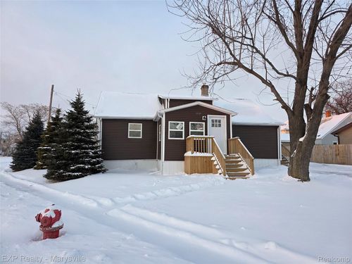 1509 Lincoln Ave, Port Huron, MI, 48060-3437 | Card Image