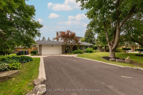45 Westview Cres, Palgrave, ON, L7E0E2 | Card Image
