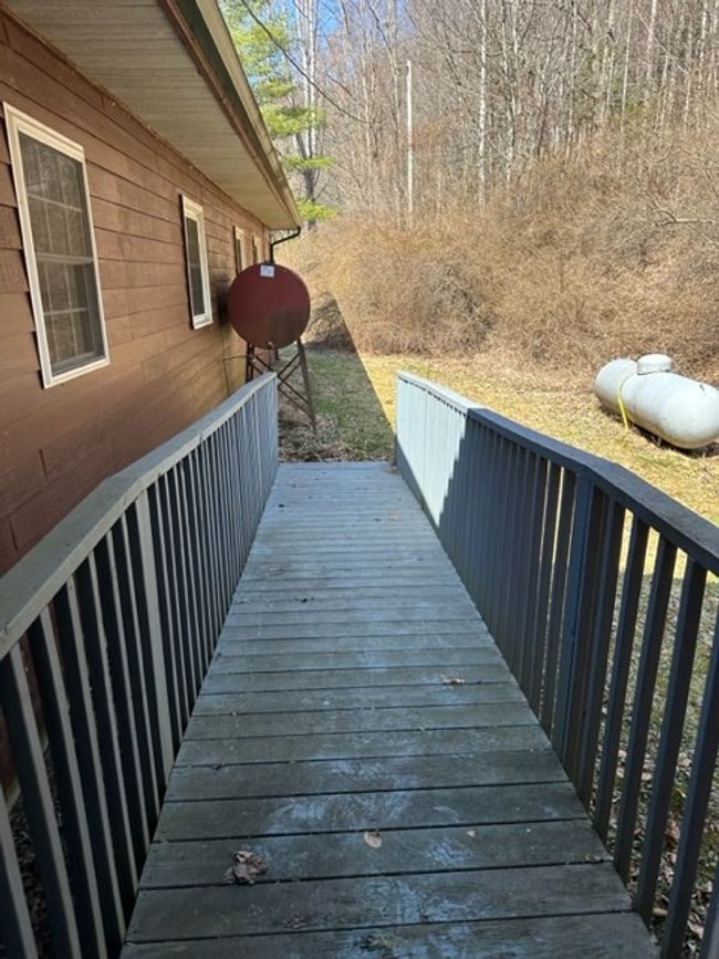 267 Sturgills Rd, House other with 3 bedrooms, 3 bathrooms and null parking in Mouth of Wilson VA | Image 32