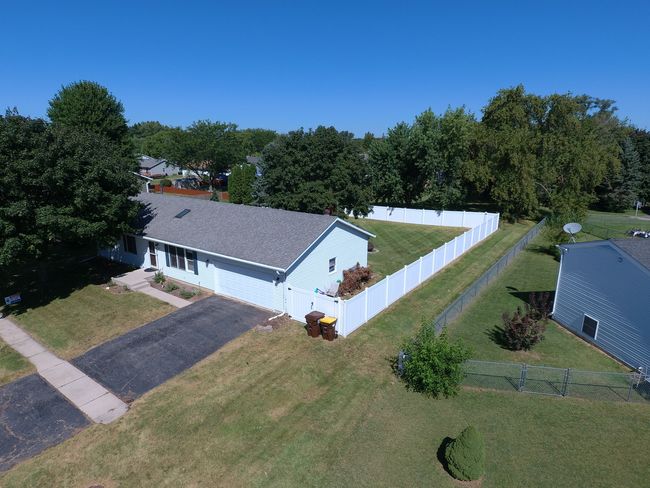 620 5 Th Ave, House other with 3 bedrooms, 3 bathrooms and 4 parking in MARENGO IL | Image 28