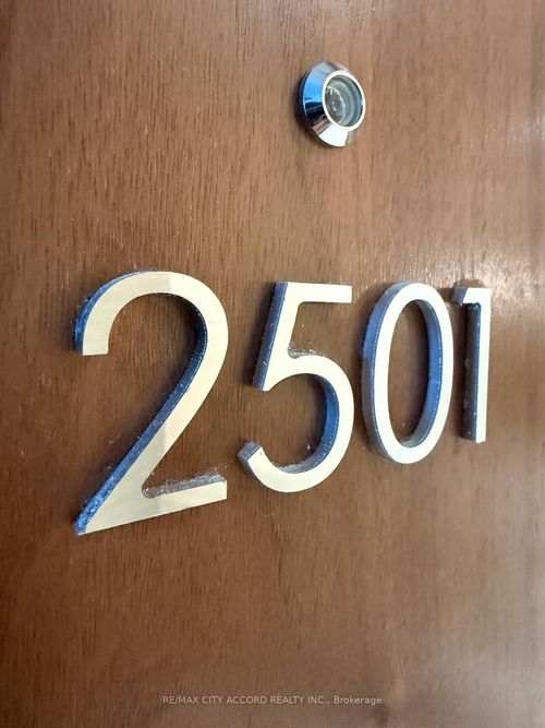 2501-3 Concord City Place Way, Toronto, ON, M5V0X4 | Card Image