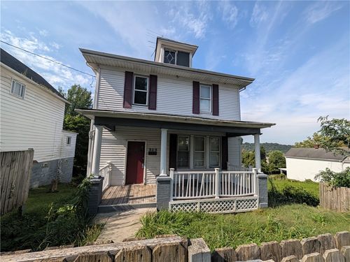 929 Summit Ave, Monessen, PA, 15062-1743 | Card Image