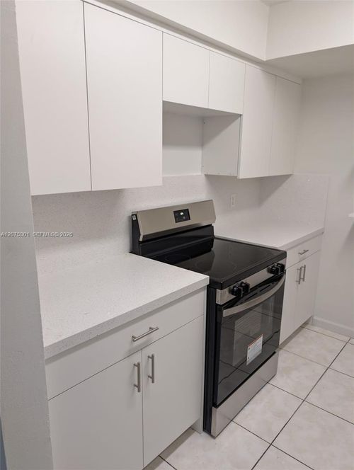 46-11855 Ne 19th Dr, North Miami, FL, 33181-2854 | Card Image