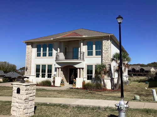 448 Breezeway Ct, Cedar Hill, TX, 75104-6732 | Card Image