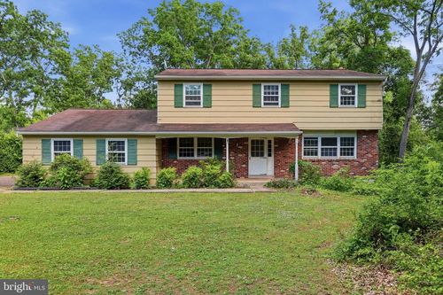 290 Cherry Blossom Dr, Holland, PA, 18966-1021 | Card Image