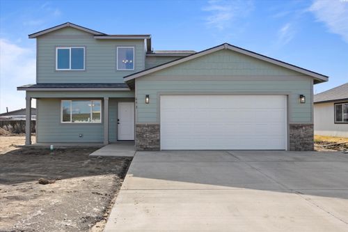 653 E Franklin St, Connell, WA, 99326 | Card Image