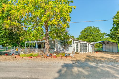 602 N Denison St, Bells, TX, 75414-3561 | Card Image