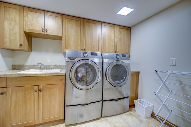 Second laundry room | Image 54