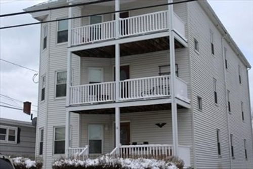 4-14 Whitcomb St, Webster, MA, 01570-2428 | Card Image