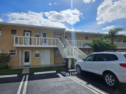 202-2182 Ne 1st Way, Boynton Beach, FL, 33435-2916 | Card Image