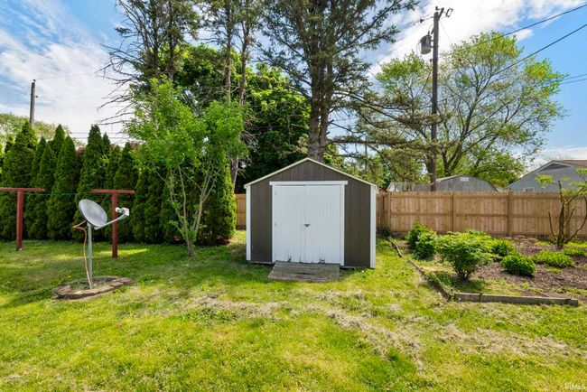 101 E Maple St, House other with 3 bedrooms, 2 bathrooms and null parking in Fowler IN | Image 25