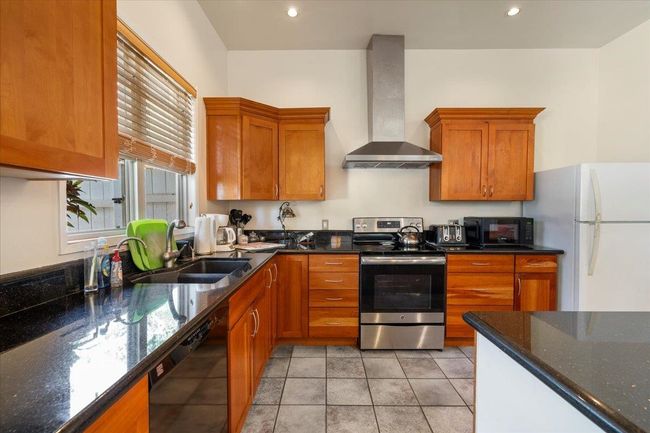 2874 Ualani Pl, House other with 4 bedrooms, 3 bathrooms and null parking in Makawao HI | Image 29