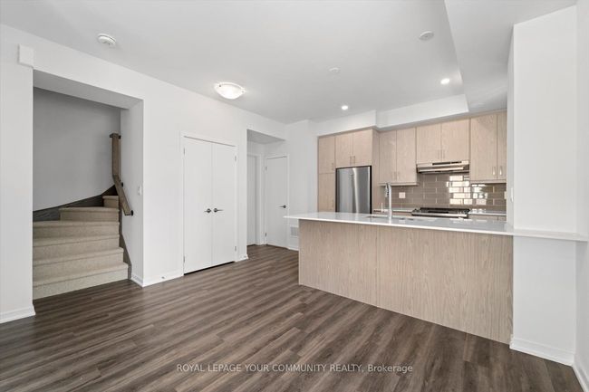 TH300 - 250 Interchange Way, Condo with 3 bedrooms, 3 bathrooms and 1 parking in Vaughan ON | Image 12