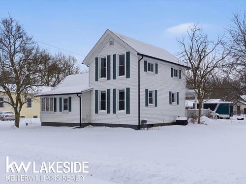 505 1st St, Oxford, MI, 48371-1505 | Card Image