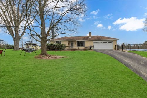 131 Porter Ln, Rochester, PA, 15074-1069 | Card Image