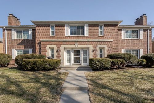 3926 Indian Rd, Ottawa Hills, OH, 43606-2345 | Card Image