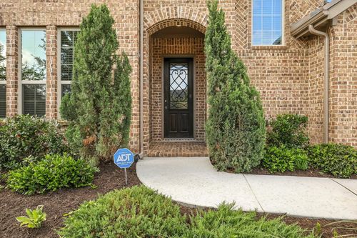 9920 Pikes Peak Pl, Little Elm, TX, 75068-0470 | Card Image