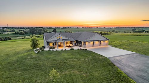 2173 230th Ave, Milford, IA, 51351-7181 | Card Image