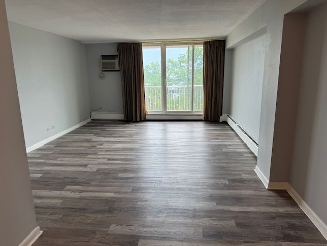 APT-4C - 2211 S Highland Ave, Condo with 2 bedrooms, 2 bathrooms and 2 parking in Lombard IL | Image 22