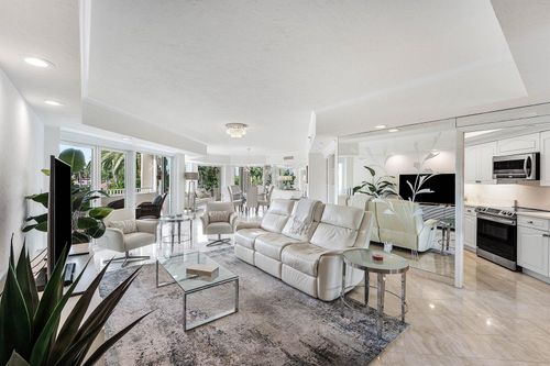 3170-300 Se 5th Ave, Boca Raton, FL, 33432-5058 | Card Image