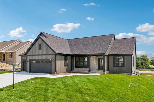 701 Panorama Drive, WAUKESHA, WI, 53188 | Card Image