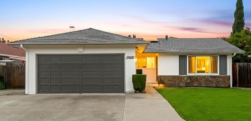 1111 1111 Stellar Way, Milpitas, CA, 95035 | Card Image