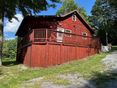 21240 Locust Branch Road, House other with 2 bedrooms, 1 bathrooms and null parking in Damascus VA | Image 3