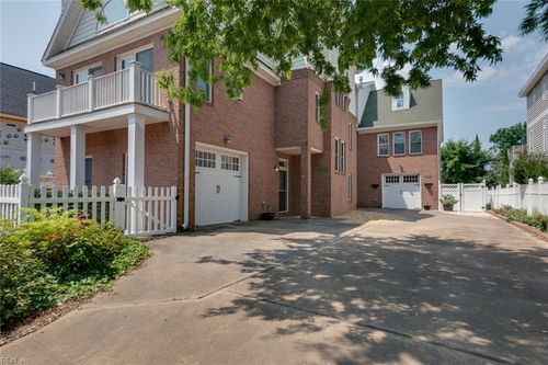 5510 Holly Rd, Virginia Beach, VA, 23451-2208 | Card Image