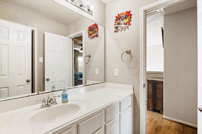 Secondary bathroom | Image 16