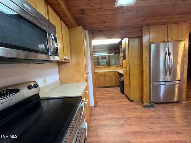 2401 Egan Rd, House other with 4 bedrooms, 3 bathrooms and null parking in Big Stone Gap VA | Image 23