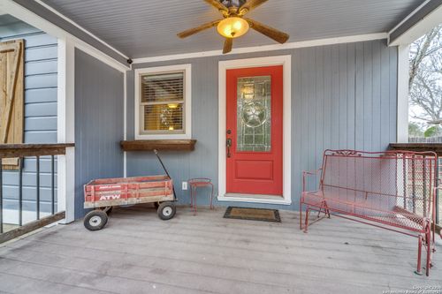 128 Ebensberger Ave, Boerne, TX, 78006-2410 | Card Image