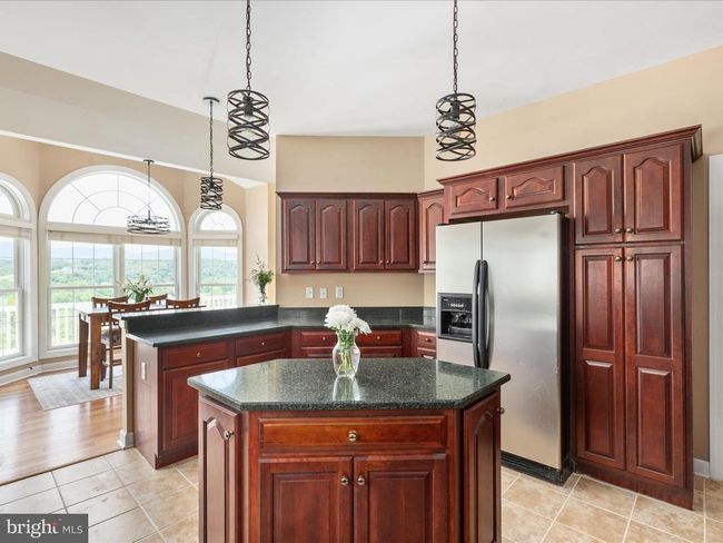 400 Deer Run Cir, House other with 4 bedrooms, 4 bathrooms and null parking in Front Royal VA | Image 9