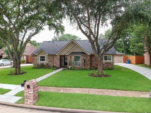 6510 Tico Dr, Houston, TX, 77083-1332 | Card Image