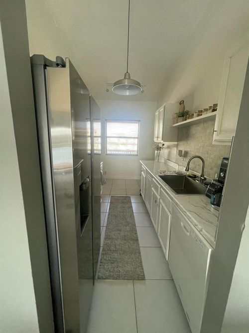 9878-9878 Nob Hill Court, Sunrise, FL, 33351 | Card Image