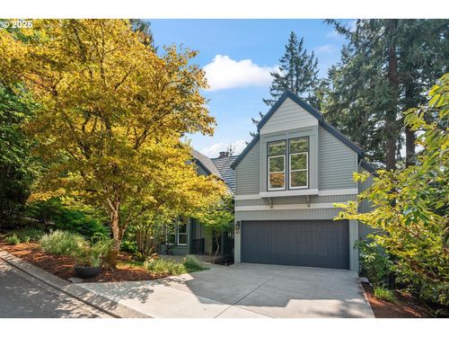 41 Aquinas St, Lake Oswego, OR, 97035-1203 | Card Image
